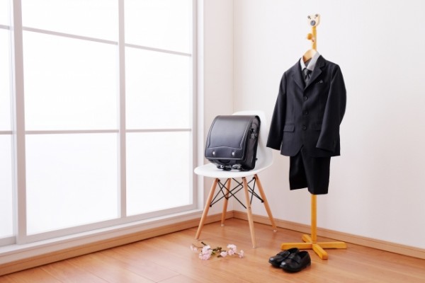 卒業式や入学式の子供服のおすすめは?靴やバッグはどうする?