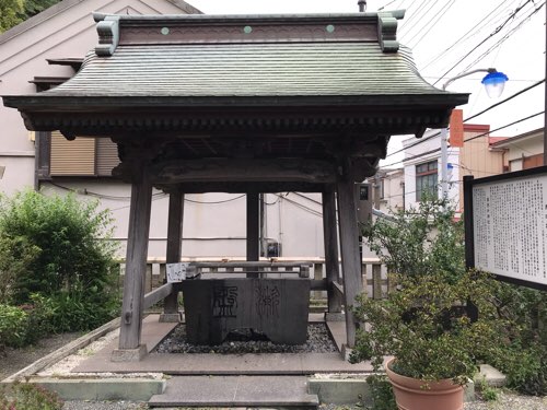 西叶神社の手水舎