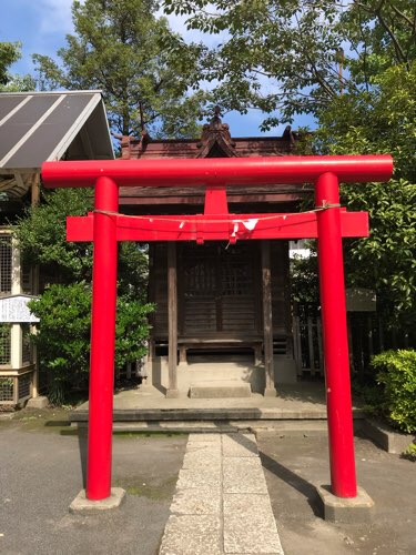 稲毛神社の境内社・大鷲神社(おおとりじんじゃ)