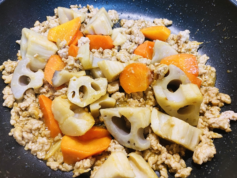 れんこんのピリ辛味噌炒めセットの調理手順